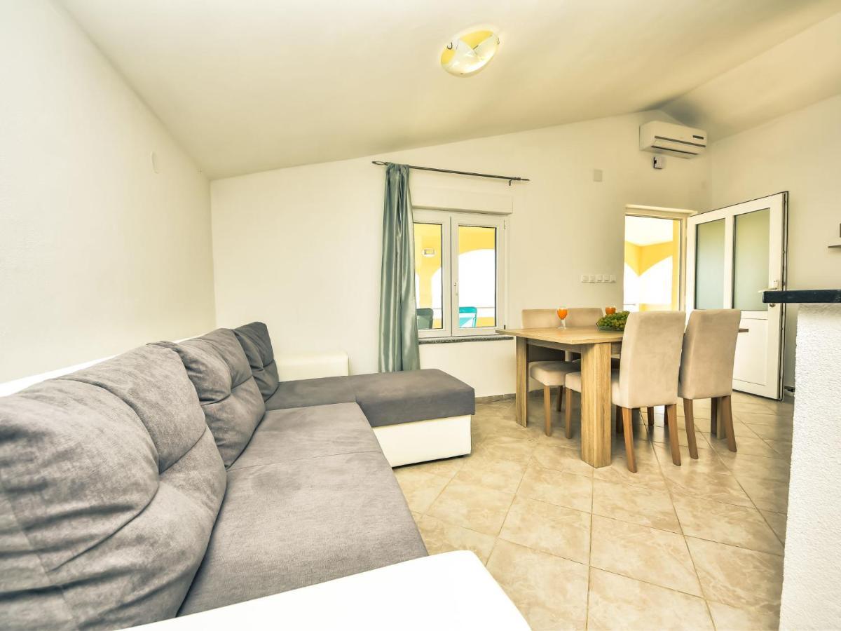 Holiday Home Marijana By Interhome マスレニツァ エクステリア 写真